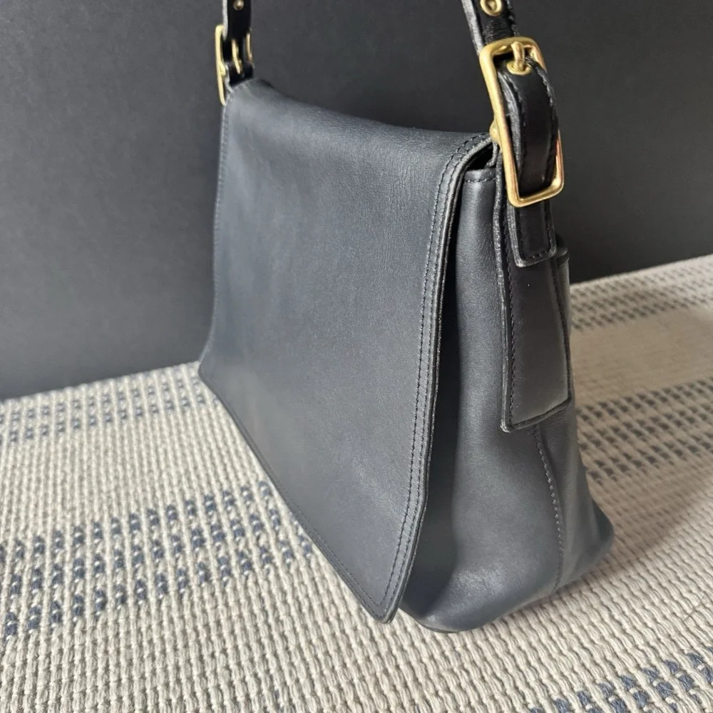 Vintage Coach Legacy 1991 Costa Rica Black Leather Flap Shoulder Bag 9828